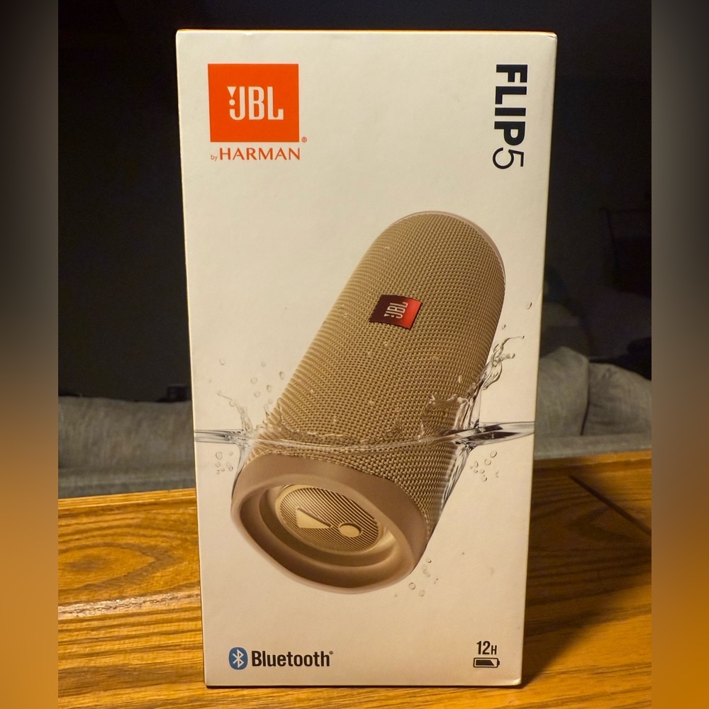 JBL Flip 5 Waterproof Speaker